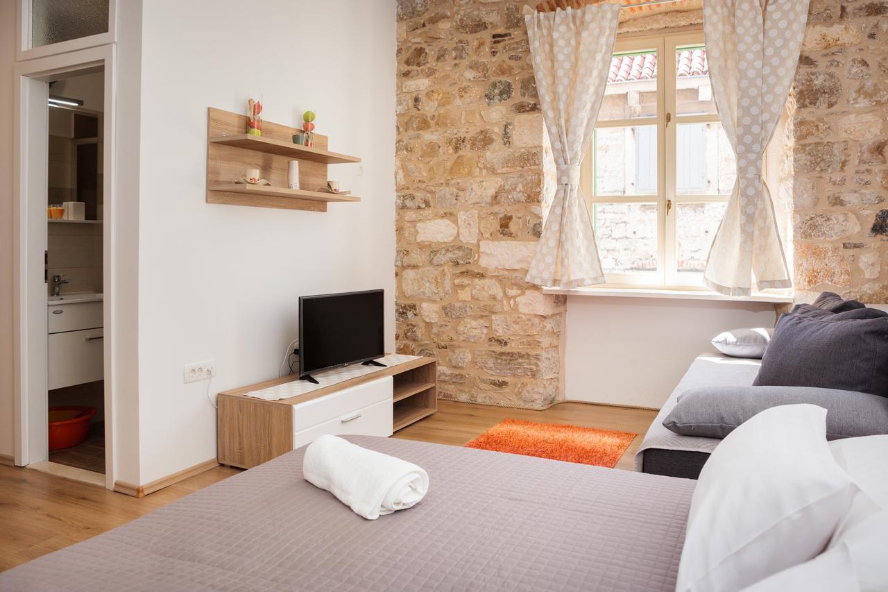 Lux Cindro Studio In Split Center Exterior photo