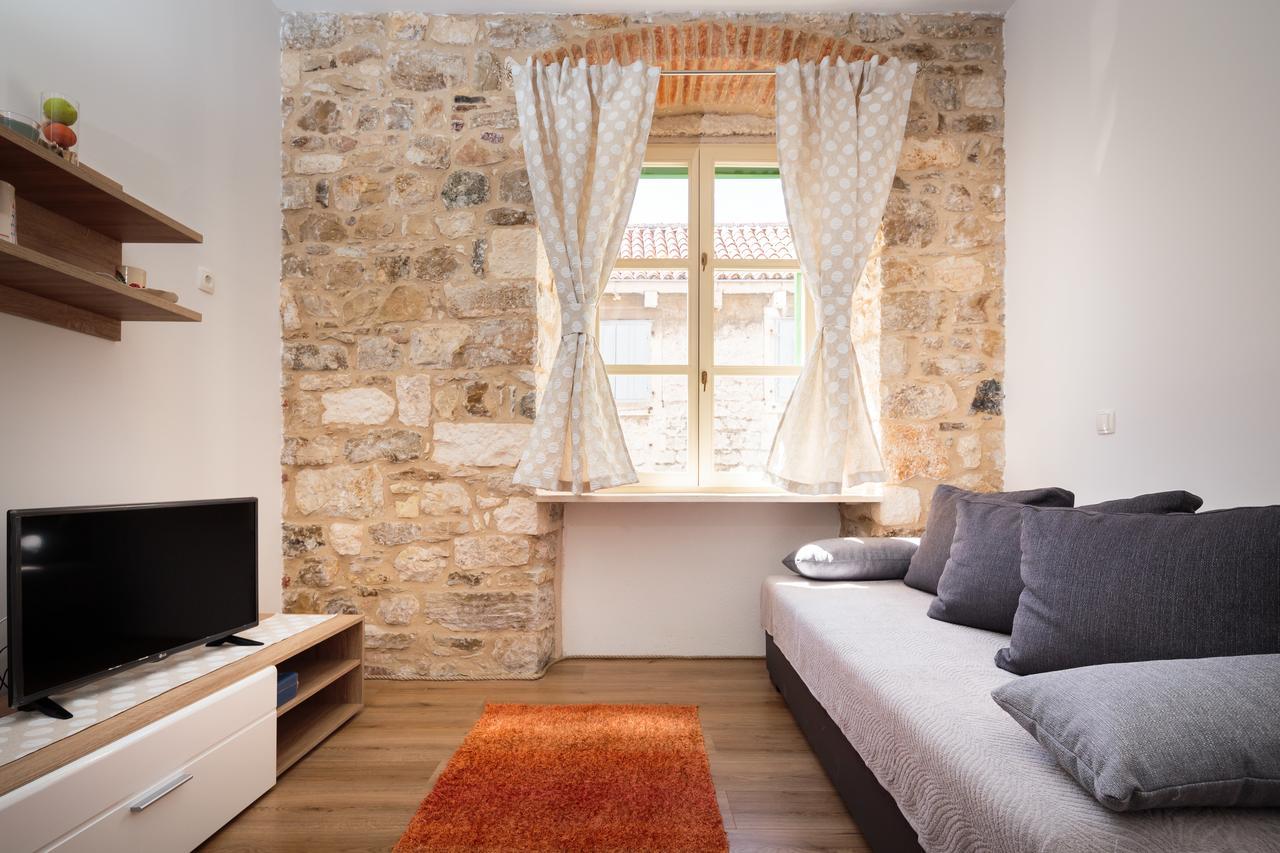 Lux Cindro Studio In Split Center Exterior photo